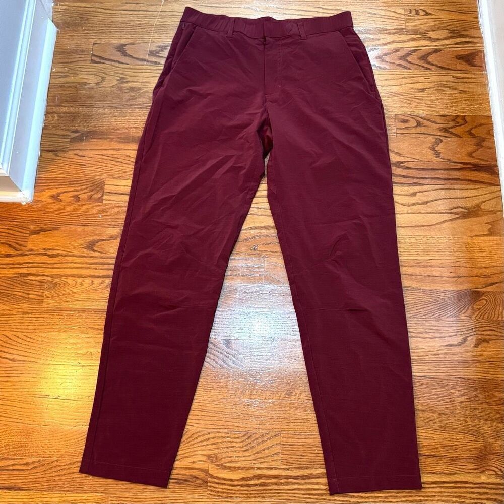 Fabletics the ONE pants. Medium. Burgundy.